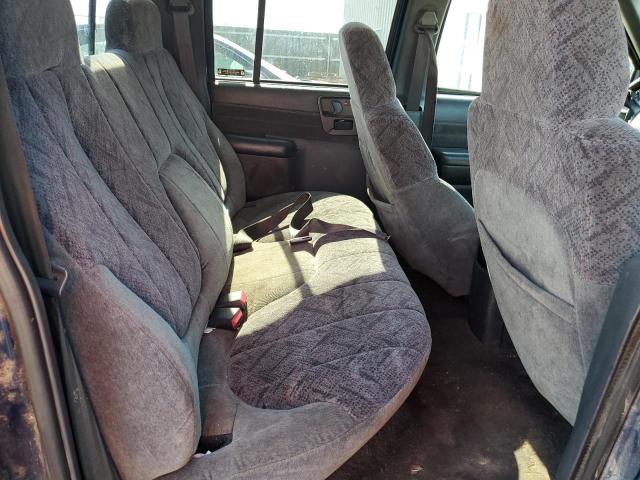 Photo 10 from auction – 2002 GMC SONOMA with VIN 1GTDT13W02K149224
