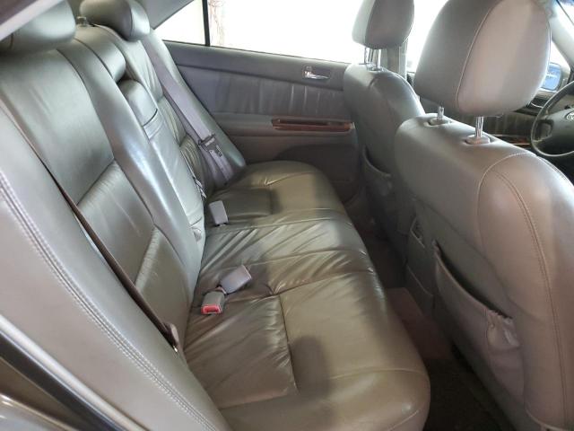 Photo 10 from auction – 2004 TOYOTA CAMRY LE with VIN 4T1BF30K24U578993