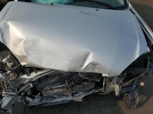 Photo 11 from auction – 2004 TOYOTA COROLLA CE with VIN JTDBR38E042026205