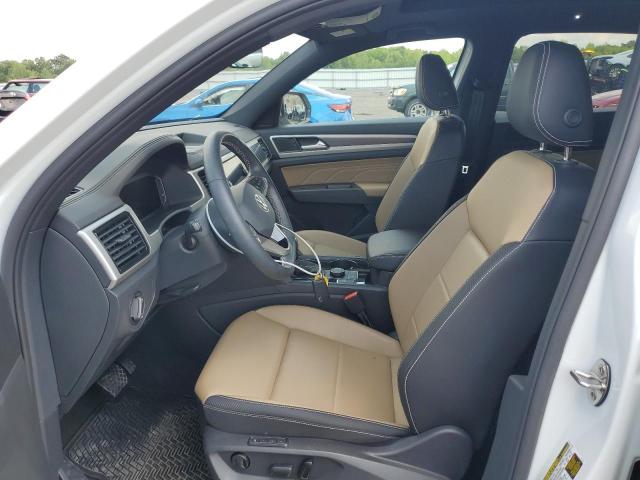Photo 7 from auction – 2023 VOLKSWAGEN ATLAS CROS with VIN 1V2BE2CA4PC216788