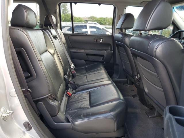 Photo 11 from auction – 2010 HONDA PILOT TOUR with VIN 5FNYF3H98AB007562