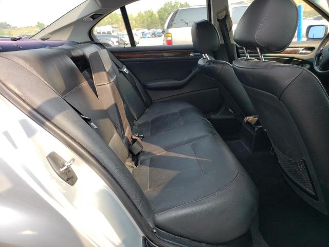 Photo 10 from auction – 2002 BMW 325 XI with VIN WBAEU33452PF68068
