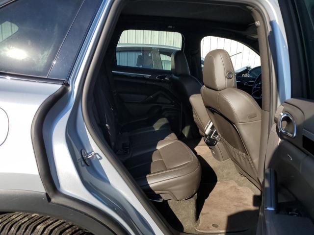 Photo 10 from auction – 2017 PORSCHE CAYENNE with VIN WP1AA2A25HKA81282