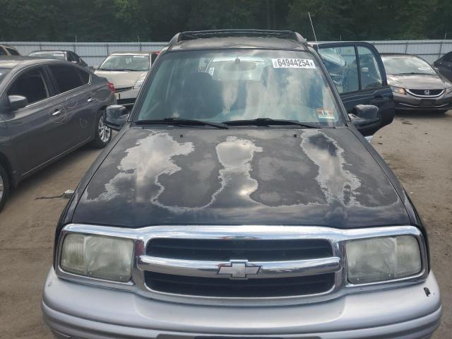 Photo 5 from auction – 2001 CHEVROLET TRACKER LT with VIN 2CNBJ634216947200