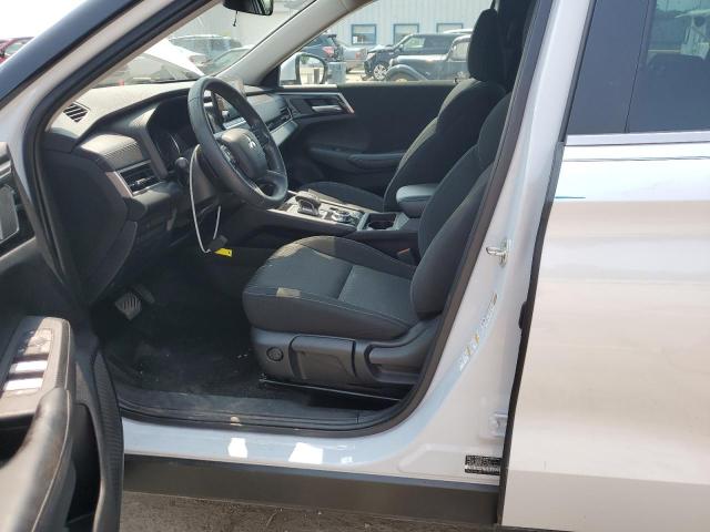 Photo 7 from auction – 2023 MITSUBISHI OUTLANDER with VIN JA4J4TA88PZ028191