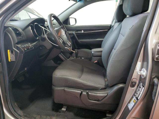 Photo 7 from auction – 2013 KIA SORENTO LX with VIN 5XYKTCA68DG349993