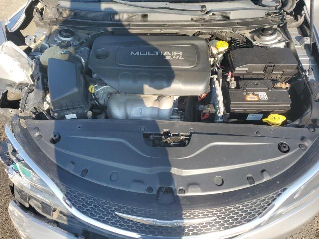 Photo 11 from auction – 2015 CHRYSLER 200 LIMITE with VIN 1C3CCCAB2FN593530