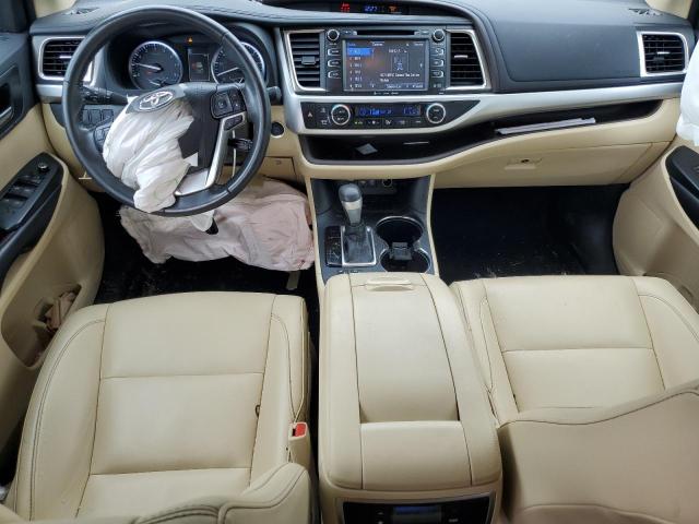 Photo 8 from auction – 2019 TOYOTA HIGHLANDER with VIN 5TDKZRFH3KS359245