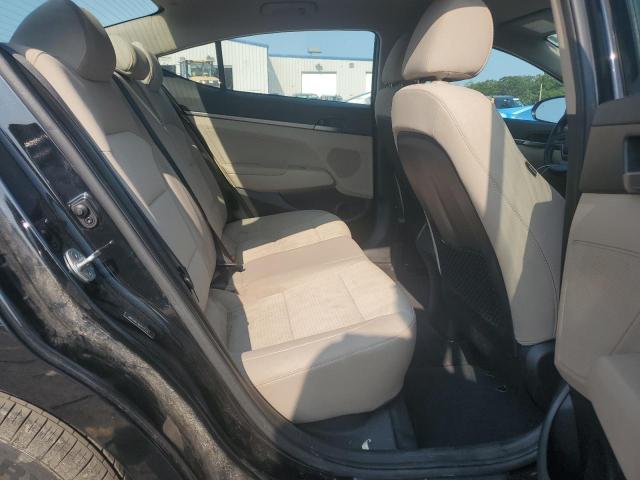 Photo 10 from auction – 2017 HYUNDAI ELANTRA EC with VIN 5NPD94LA6HH115347