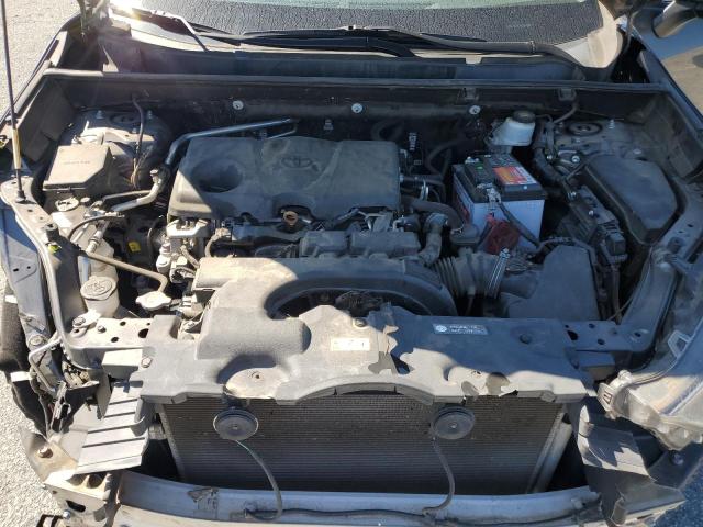 Photo 12 from auction – 2019 TOYOTA RAV4 XLE with VIN 2T3W1RFV8KC014369
