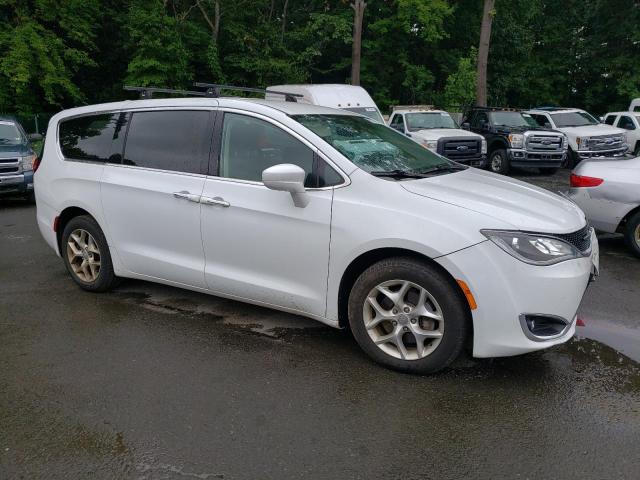 Photo 4 from auction – 2020 CHRYSLER PACIFICA T with VIN 2C4RC1FG7LR102107
