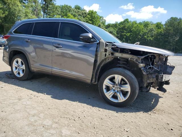 Photo 4 from auction – 2018 TOYOTA HIGHLANDER with VIN 5TDYZRFH5JS236507