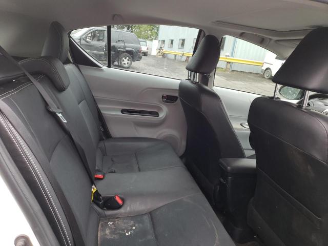 Photo 10 from auction – 2012 TOYOTA PRIUS C with VIN JTDKDTB3XC1007025