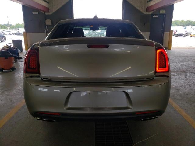 Photo 6 from auction – 2017 CHRYSLER 300 S with VIN 2C3CCAGG3HH560345