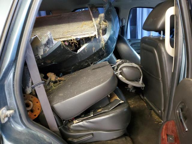 Photo 11 from auction – 2010 CADILLAC ESCALADE L with VIN 1GYUKBEF6AR281295