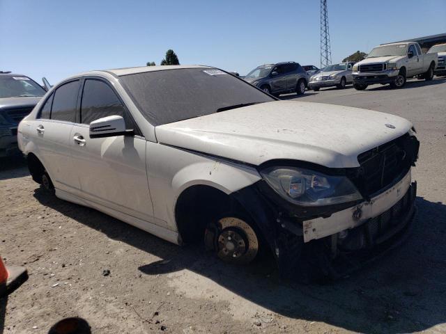 Photo 4 from auction – 2014 MERCEDES-BENZ C 250 with VIN WDDGF4HB5EA961663
