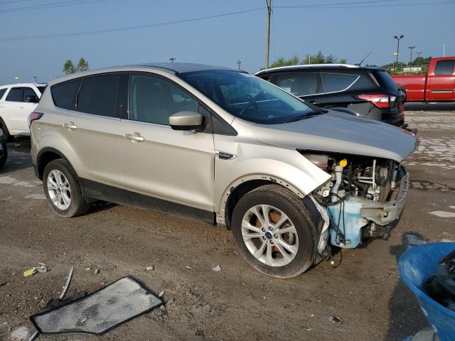 Photo 4 from auction – 2017 FORD ESCAPE SE with VIN 1FMCU0GD7HUB00526