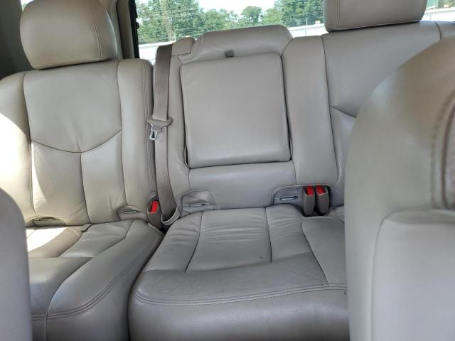 Photo 10 from auction – 2005 GMC YUKON with VIN 1GKEC13T05J195726