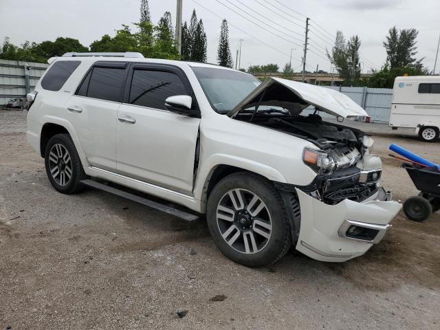 Photo 4 from auction – 2016 TOYOTA 4RUNNER with VIN JTEZU5JR0G5132772