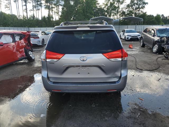 Photo 6 from auction – 2012 TOYOTA SIENNA XLE with VIN 5TDYK3DC5CS264173