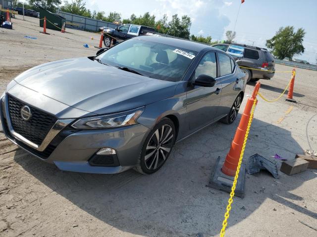 NISSAN ALTIMA SR 2019 with VIN 1N4BL4CVXKC120703 - Photo from auction