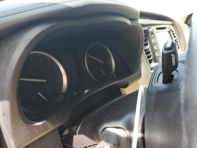 Photo 9 from auction – 2018 TOYOTA HIGHLANDER with VIN 5TDYZRFH2JS253801
