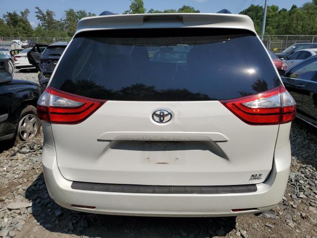 Photo 6 from auction – 2016 TOYOTA SIENNA XLE with VIN 5TDDK3DC0GS130367