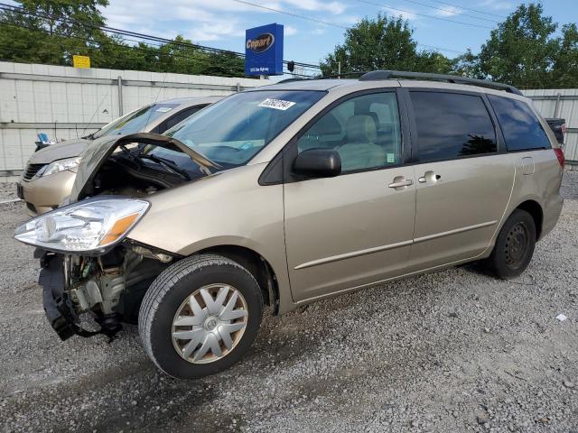 TOYOTA SIENNA CE 2004 with VIN 5TDZA23C14S217288 - Photo from auction
