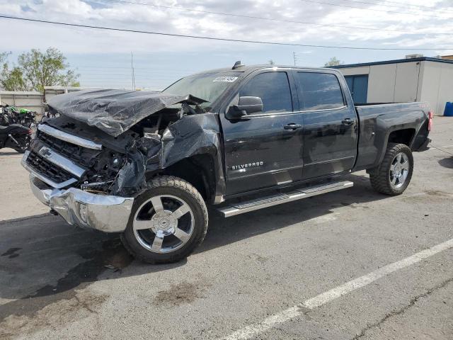 CHEVROLET SILVERADO 2018 z numerem VIN 3GCUKREC4JG360453 - Zdjęcie z aukcji