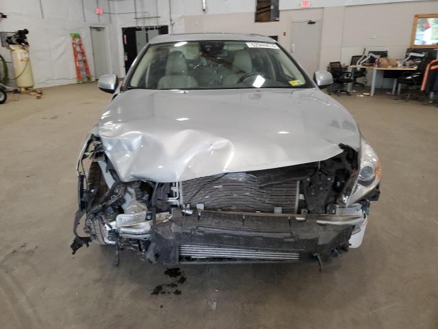 Photo 5 from auction – 2012 VOLVO S60 T6 with VIN YV1902FH8C2131048