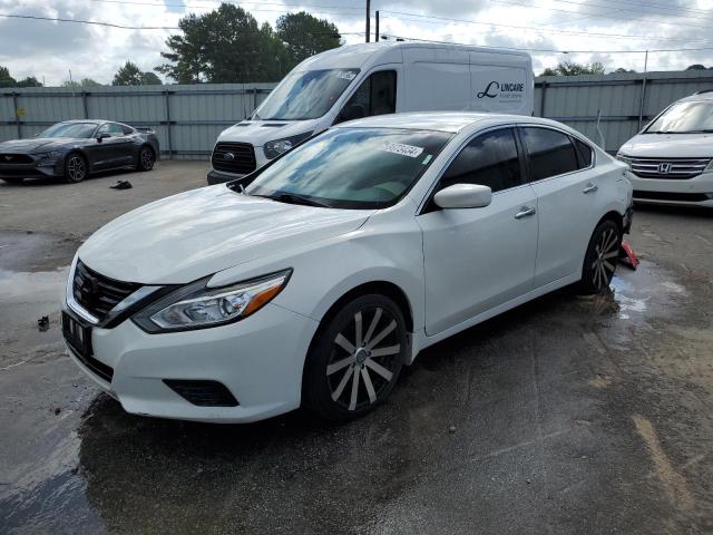 NISSAN ALTIMA 2.5 2017 with VIN 1N4AL3AP8HC255312 - Photo from auction