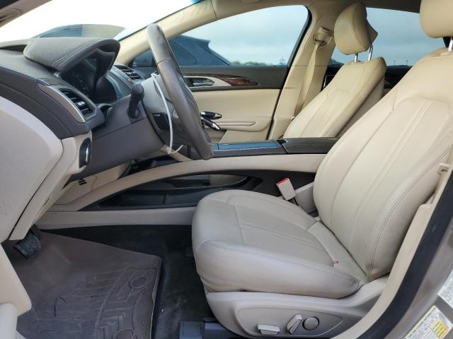 Photo 7 from auction – 2016 LINCOLN MKZ with VIN 3LN6L2G9XGR620782