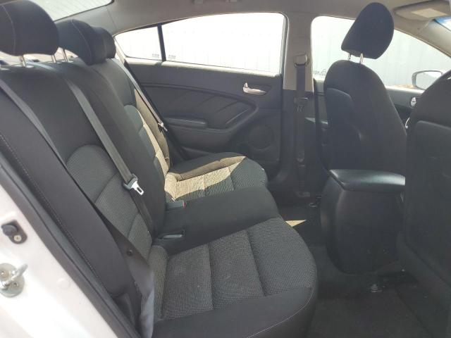 Photo 10 from auction – 2017 KIA FORTE LX with VIN 3KPFK4A73HE043791