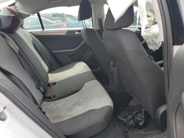 Photo 10 from auction – 2017 VOLKSWAGEN JETTA S with VIN 3VW2B7AJ0HM283704