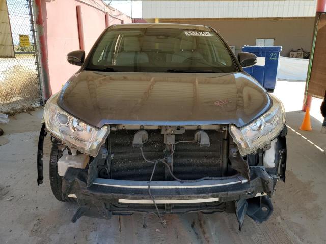 Photo 5 from auction – 2018 TOYOTA HIGHLANDER with VIN 5TDBZRFH8JS488645