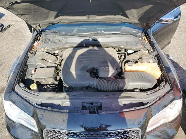 Photo 11 from auction – 2016 CHRYSLER 300C with VIN 2C3CCAEG6GH273406