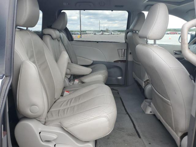 Photo 11 from auction – 2014 TOYOTA SIENNA XLE with VIN 5TDYK3DC2ES446898