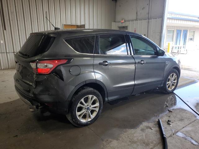 Photo 3 from auction – 2017 FORD ESCAPE SE with VIN 1FMCU0GD1HUD48609