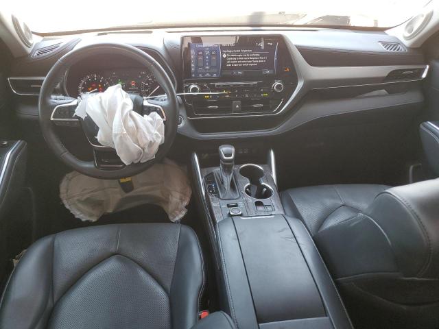 Photo 8 from auction – 2022 TOYOTA HIGHLANDER with VIN 5TDFZRBH5NS166798