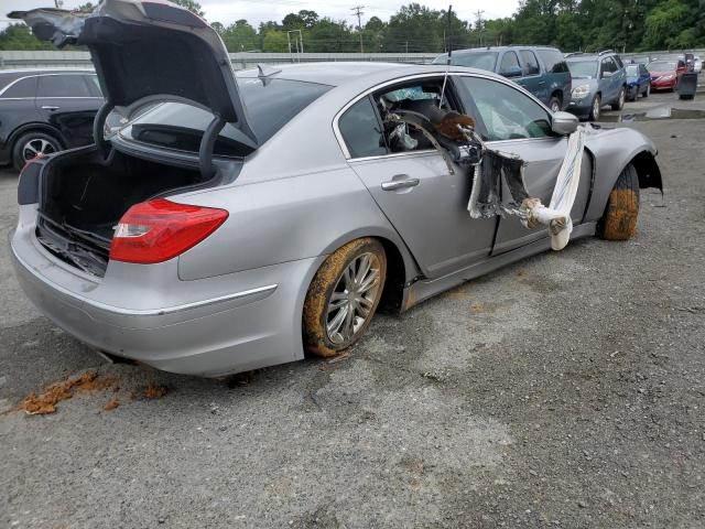 Photo 3 from auction – 2012 HYUNDAI GENESIS 5. with VIN KMHGC4DH3CU202790