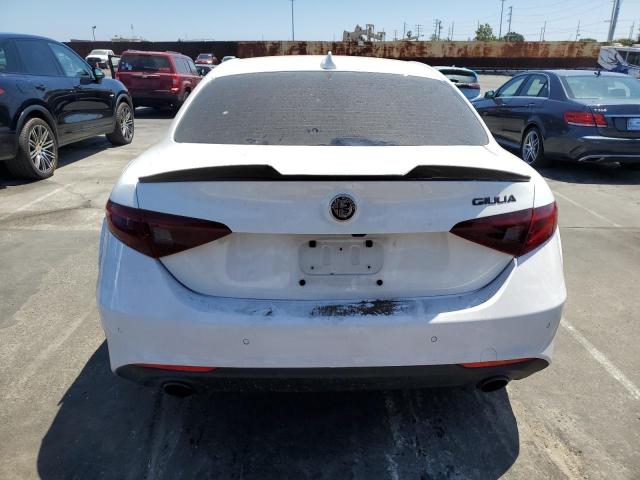 Photo 6 from auction – 2019 ALFA ROMEO GIULIA with VIN ZARFAMAN2K7606442
