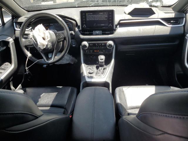 Photo 8 from auction – 2019 TOYOTA RAV4 XSE with VIN 2T3EWRFV2KW030840