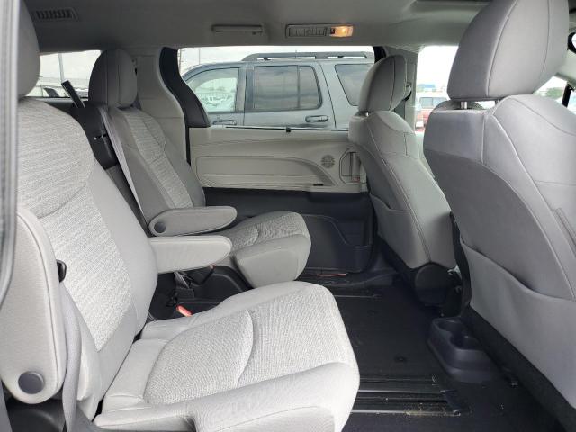 Photo 11 from auction – 2022 TOYOTA SIENNA LE with VIN 5TDBSKFC3NS043736