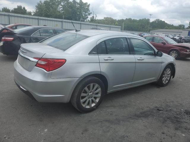 Photo 3 from auction – 2012 CHRYSLER 200 TOURIN with VIN 1C3CCBBB7CN299352