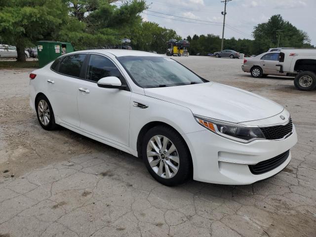 Photo 4 from auction – 2016 KIA OPTIMA LX with VIN 5XXGT4L39GG005287