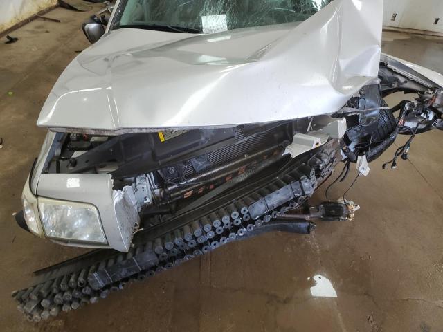 Photo 11 from auction – 2008 MERCURY GRAND MARQ with VIN 2MEFM75V18X644906