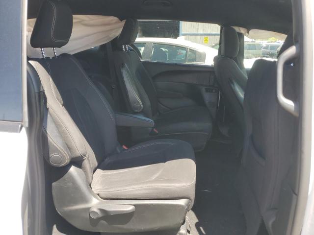 Photo 11 from auction – 2019 CHRYSLER PACIFICA H with VIN 2C4RC1H77KR630127