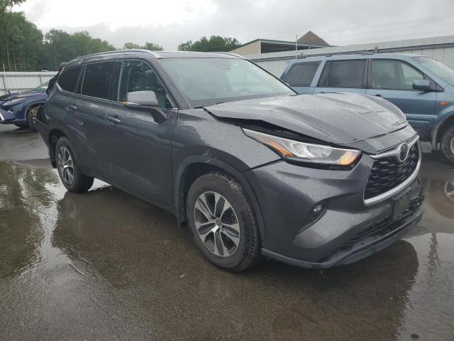 Photo 4 from auction – 2020 TOYOTA HIGHLANDER with VIN 5TDHZRBH5LS039393