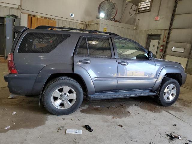 Photo 3 from auction – 2003 TOYOTA 4RUNNER SR with VIN JTEBT14R038005005