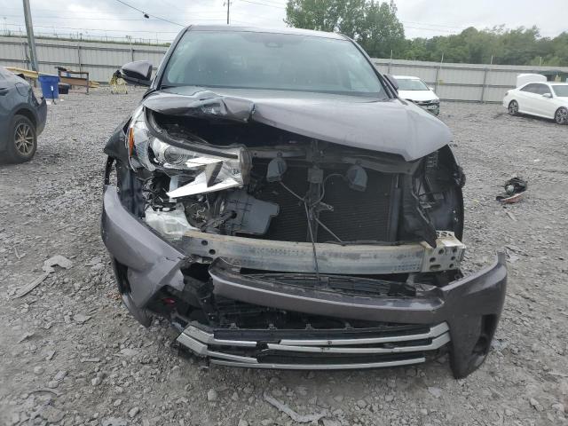 Photo 5 from auction – 2017 TOYOTA HIGHLANDER with VIN 5TDZARFH3HS026851
